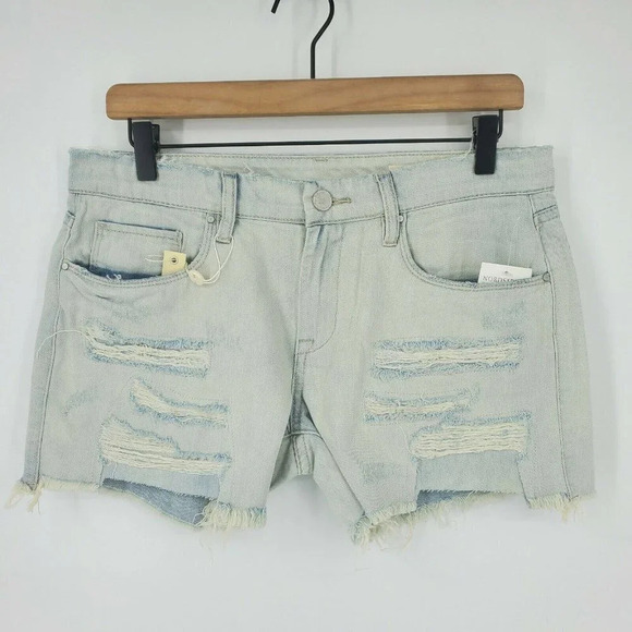 Blank NYC Tomboy Short Sunbaked Cactus Raw Hem NWT - Picture 4 of 8
